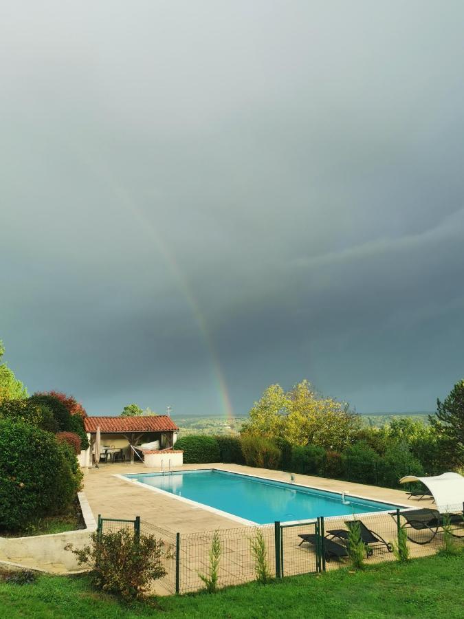Razac-sur-lʼIsle Appartements Vallee Verte מראה חיצוני תמונה