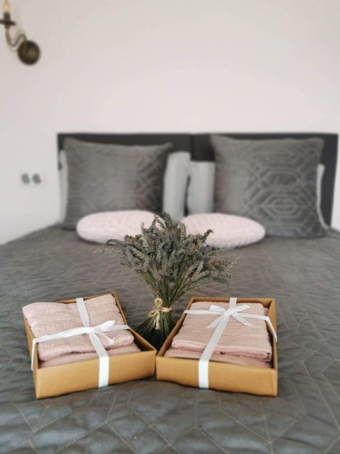Razac-sur-lʼIsle Appartements Vallee Verte מראה חיצוני תמונה