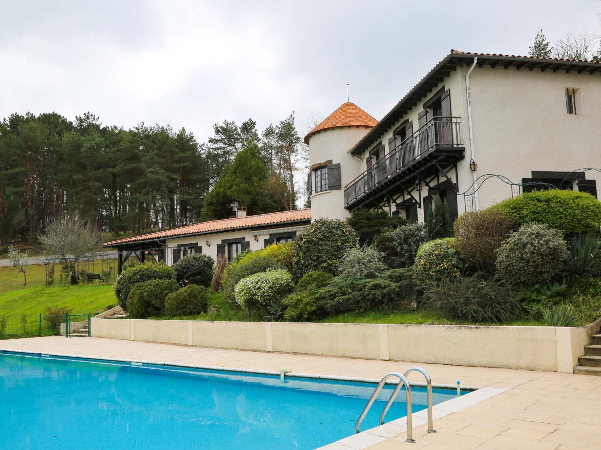 Razac-sur-lʼIsle Appartements Vallee Verte מראה חיצוני תמונה